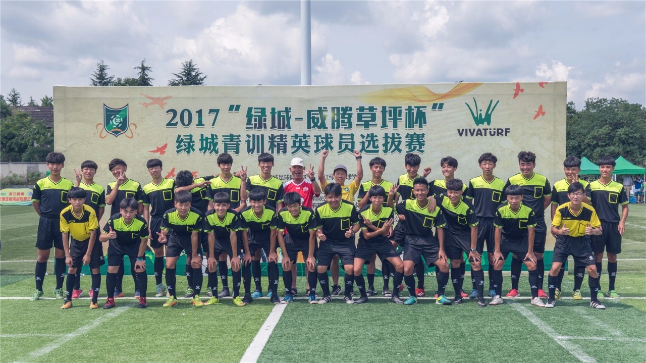 包含南美篮球精英赛场对抗，峰回路转激烈搏击的词条