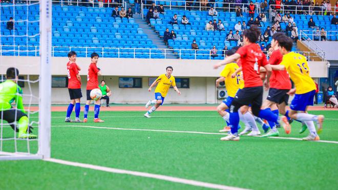 九游登录入口-激烈的足球比赛将焕发出无限魅力